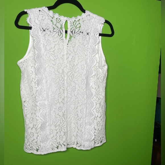 White Lace Tank - Picture 2 of 6